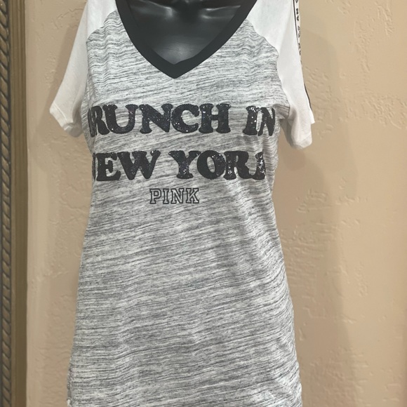 PINK Brunch In New York tee - Picture 4 of 10